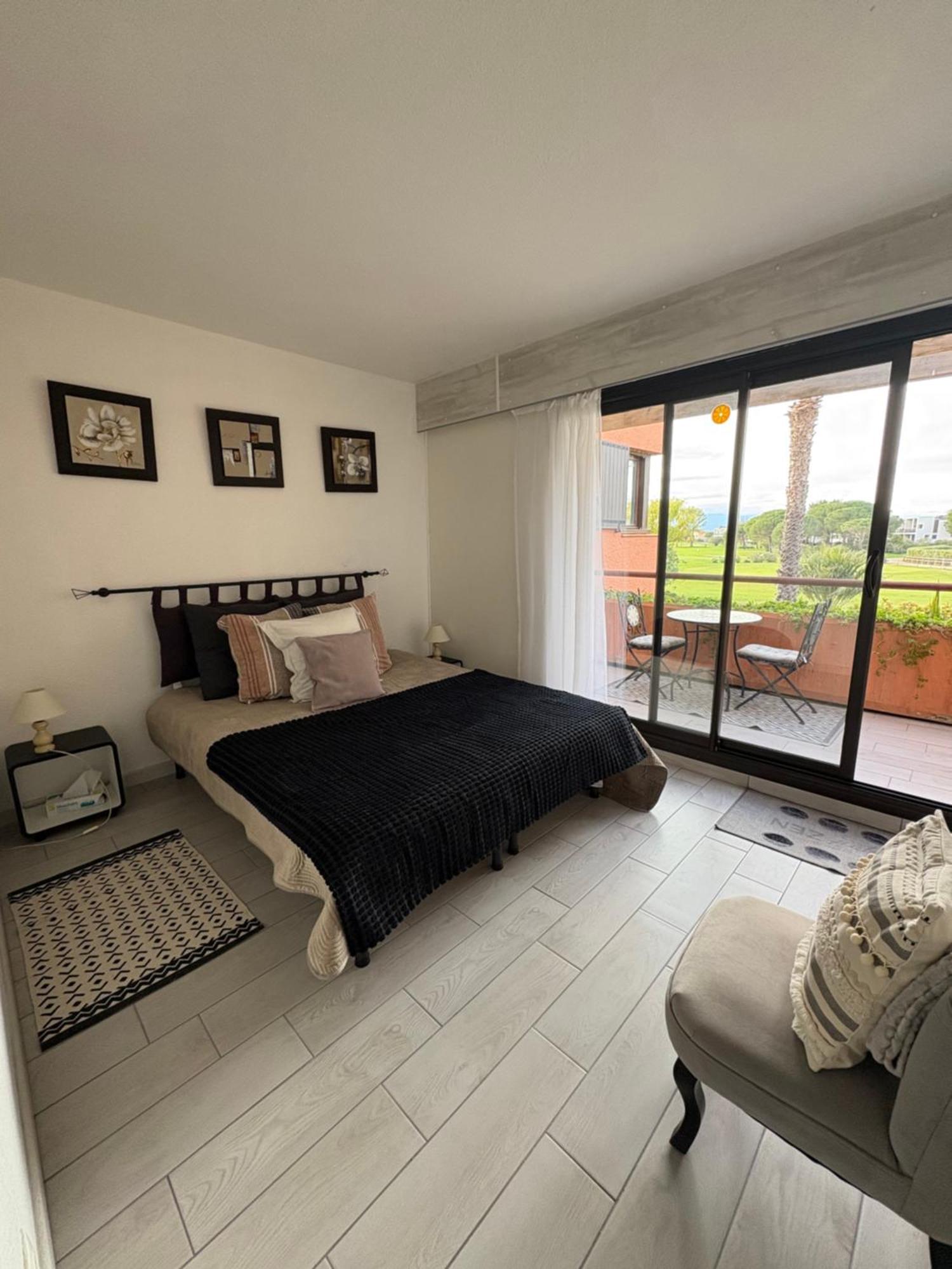 Saint Cyprien Golf View 2 Bedrooms Apartment , 900 M From The Beach Ngoại thất bức ảnh